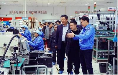 紡織行業(yè)領(lǐng)導(dǎo)專(zhuān)家蒞臨蘭寶科技園考察指導(dǎo)，共話(huà)技術(shù)服務(wù)新篇章