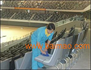 環(huán)亮清潔公司 開(kāi)啟一次性開(kāi)荒清潔事業(yè)，招商加盟共創(chuàng)未來(lái)